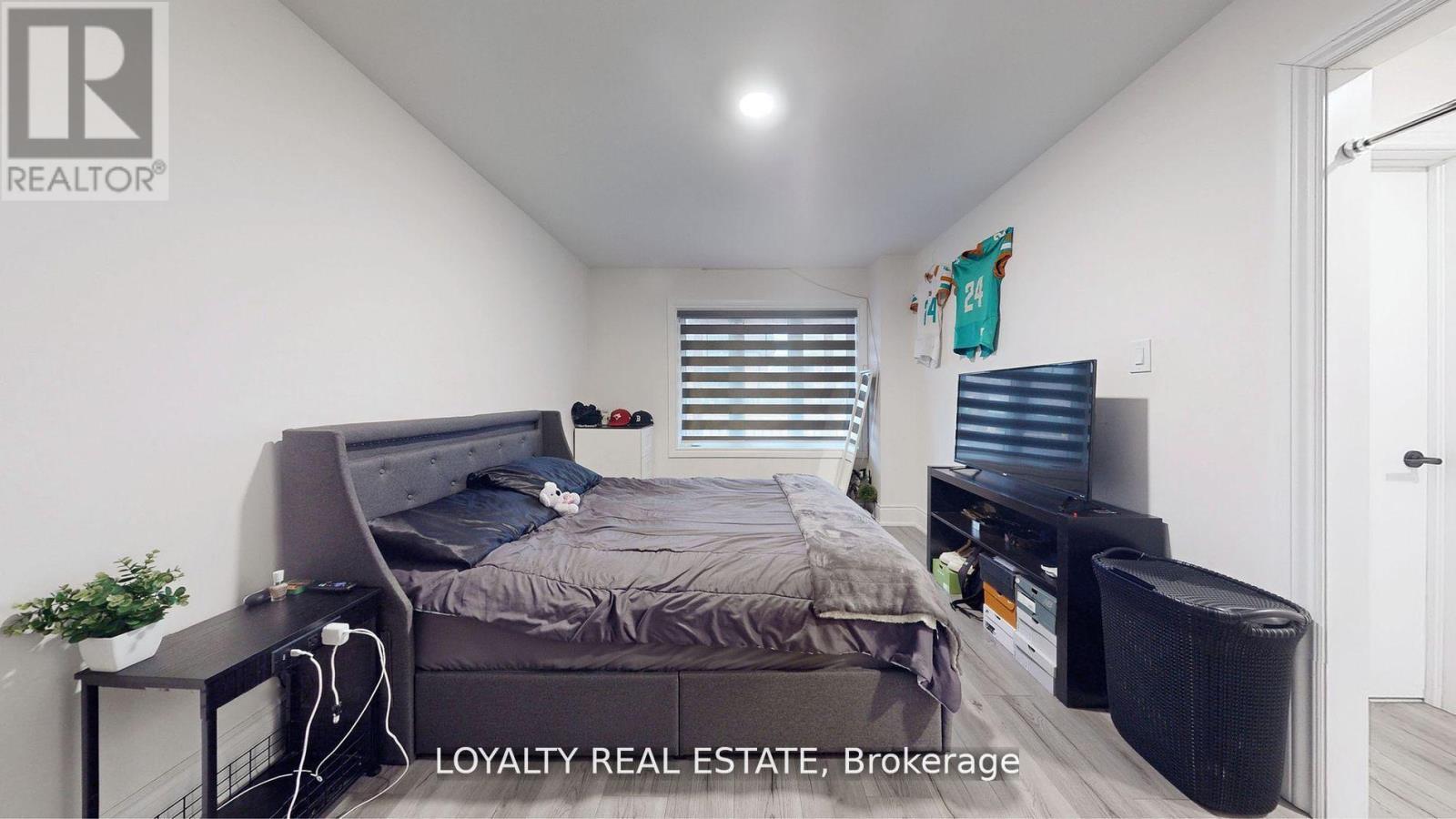 35 BAVIN STREET - 18