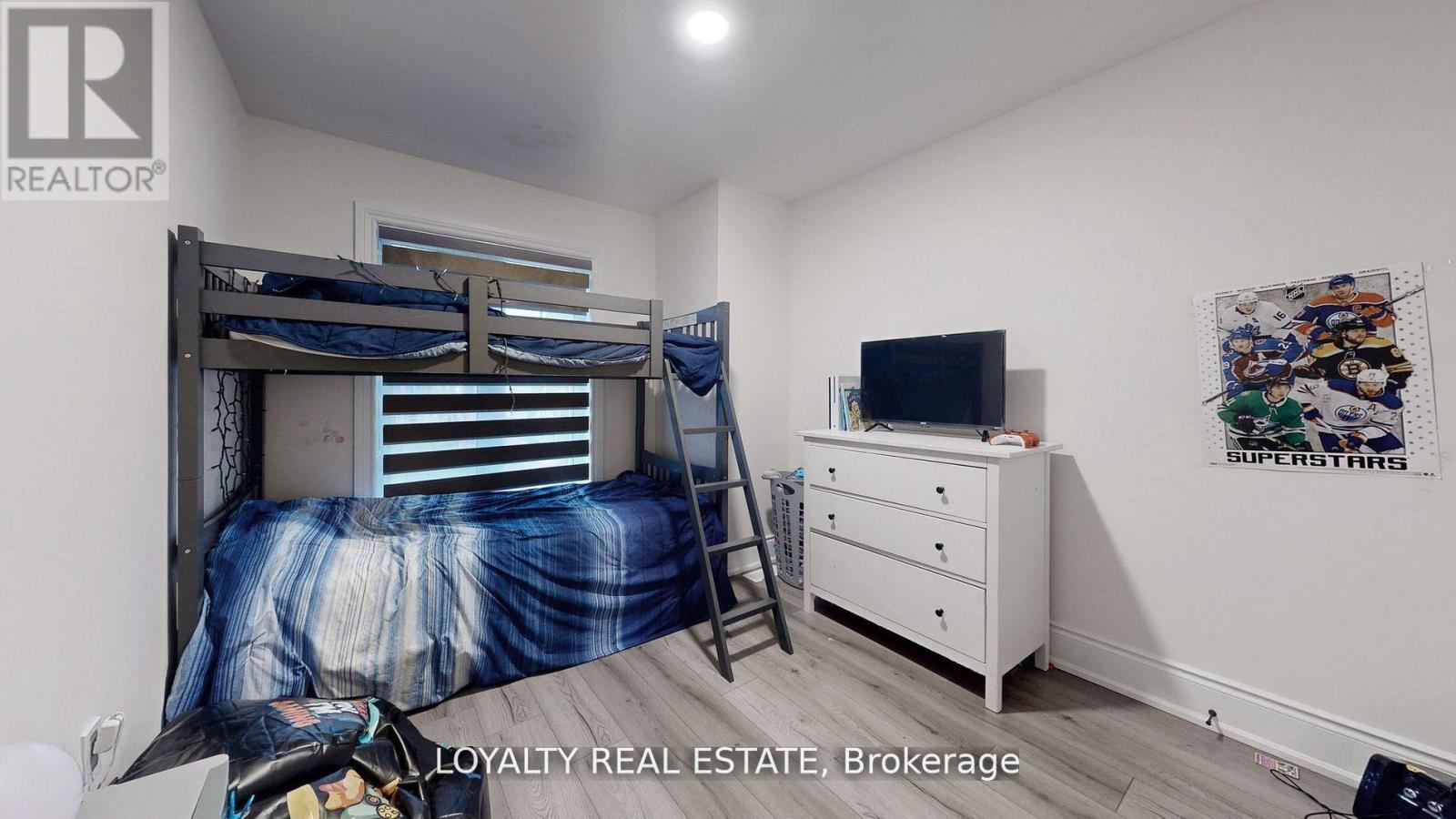 35 BAVIN STREET - 29