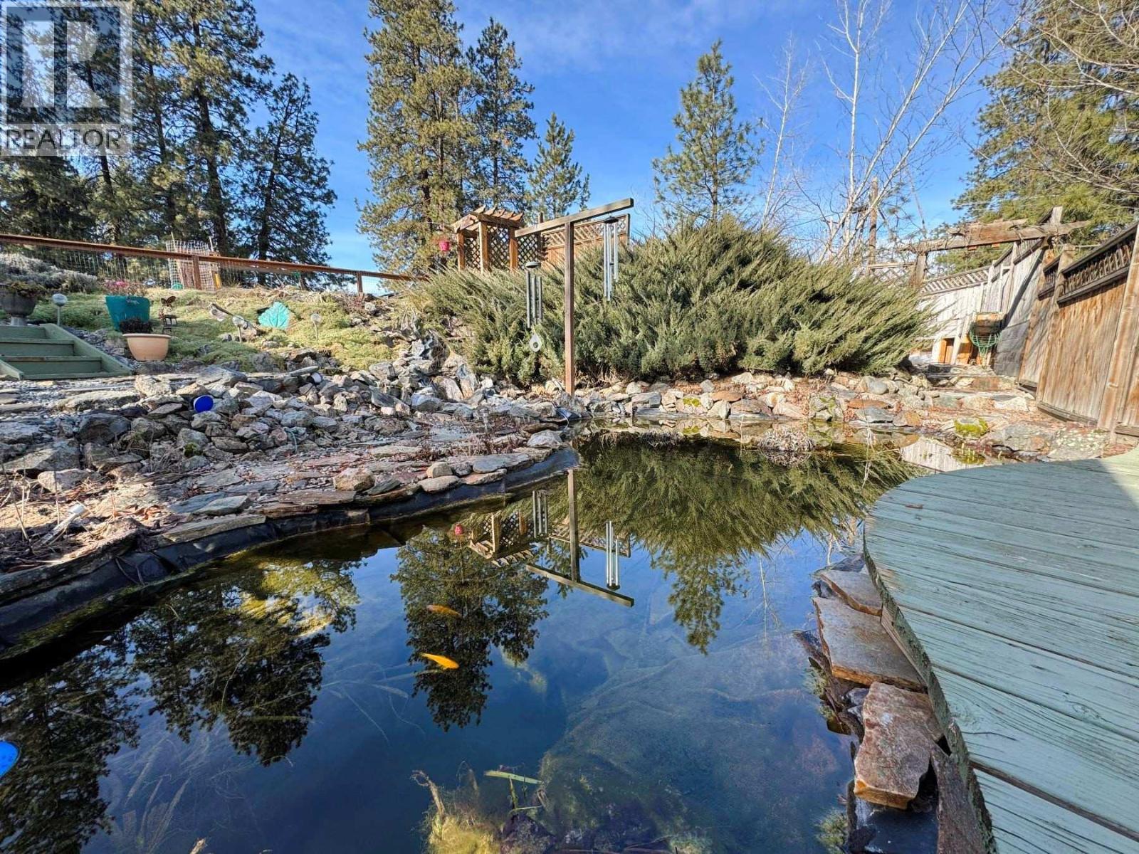 2200 ALMOND GARDENS ROAD E - 28