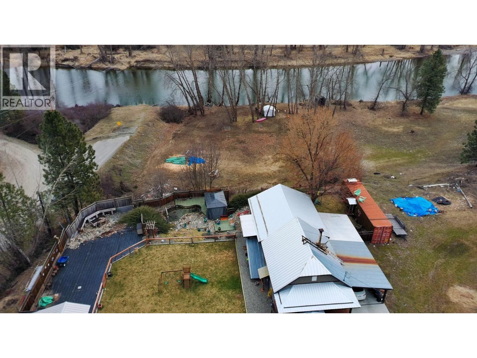 2200 ALMOND GARDENS ROAD E - 40