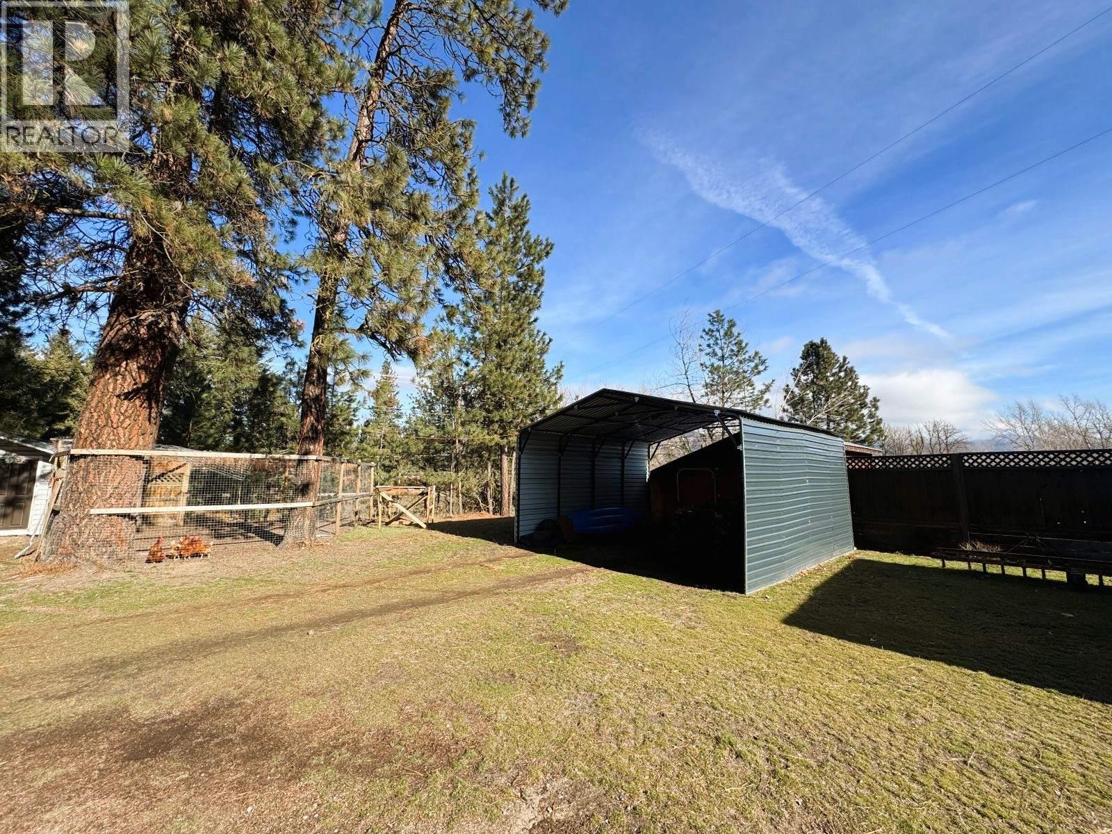 2200 ALMOND GARDENS ROAD E - 30