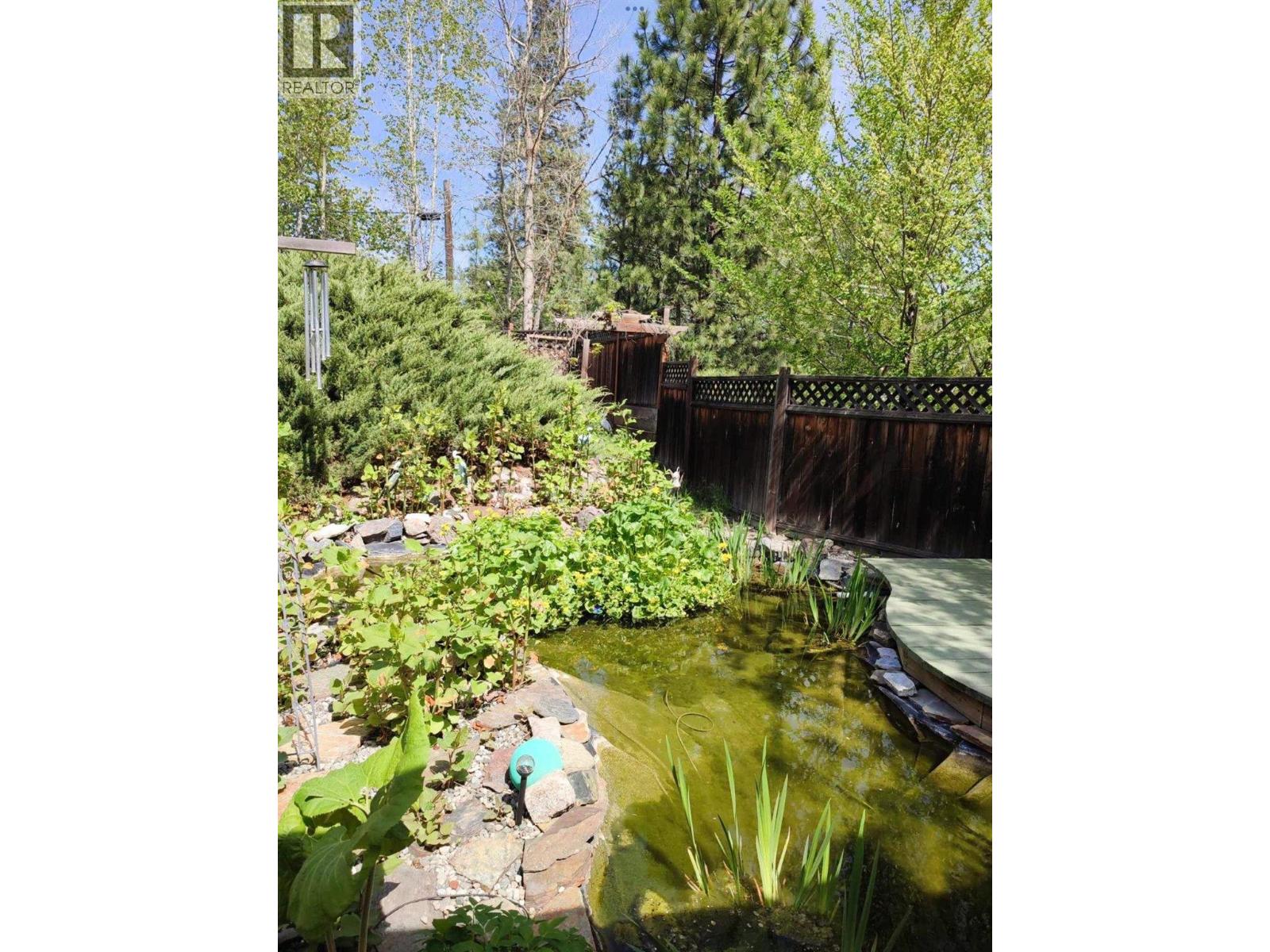 2200 ALMOND GARDENS ROAD E - 27