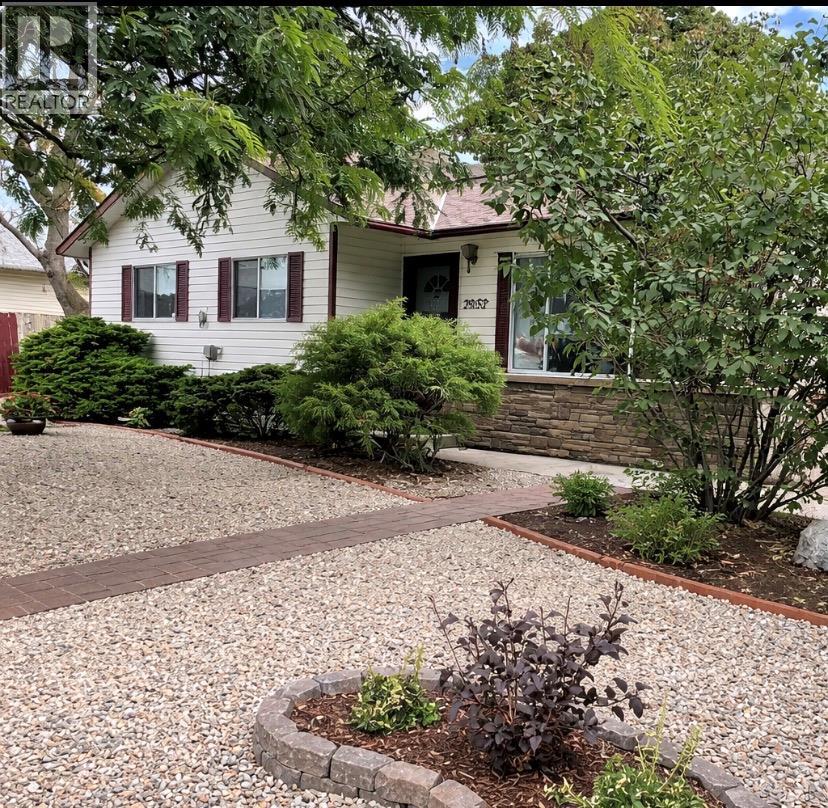 2052 Atkinson Street, Penticton