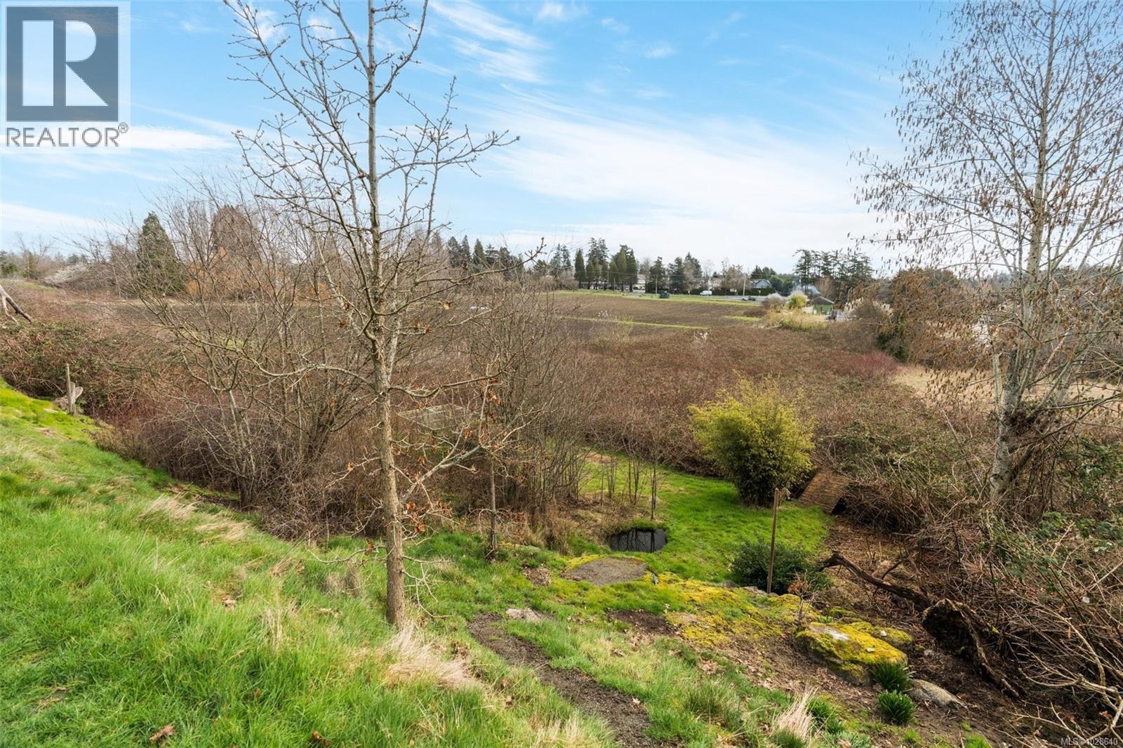  1237 Glyn Oak Place, Saanich