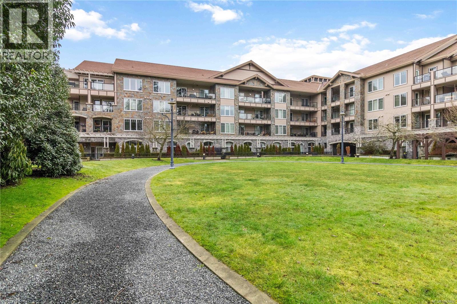 217 1335 Bear Mountain Parkway, Langford