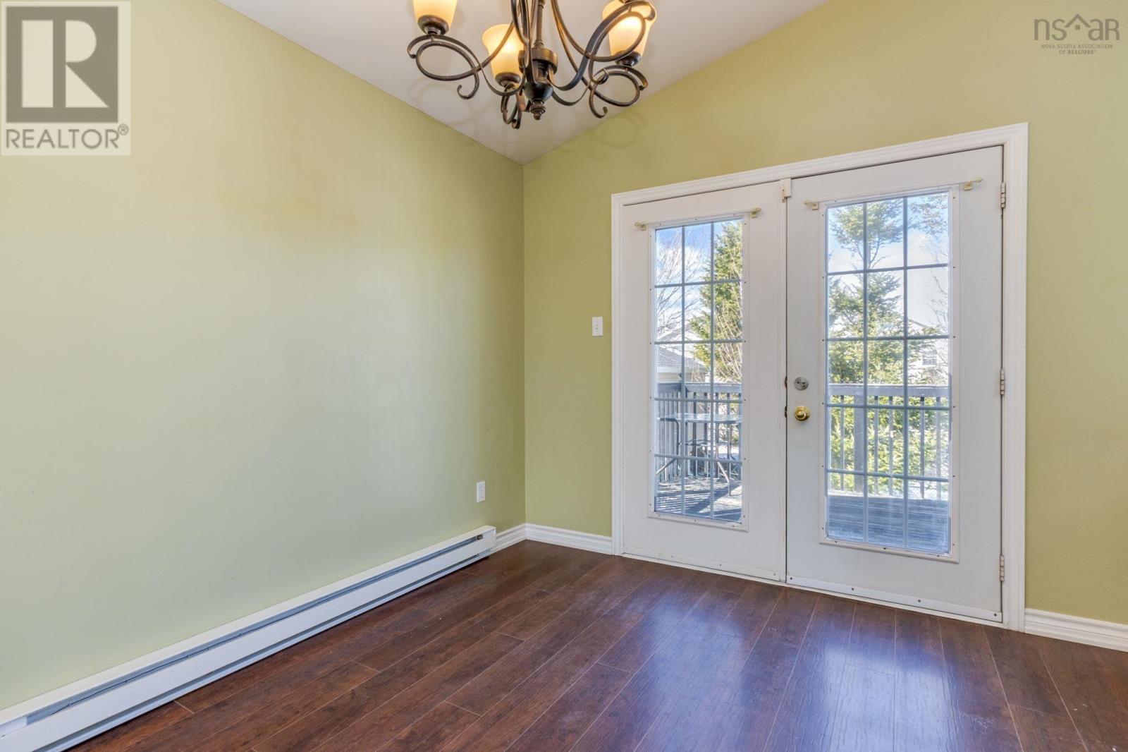 Property 42 of 50 of 252 Jeep Crescent