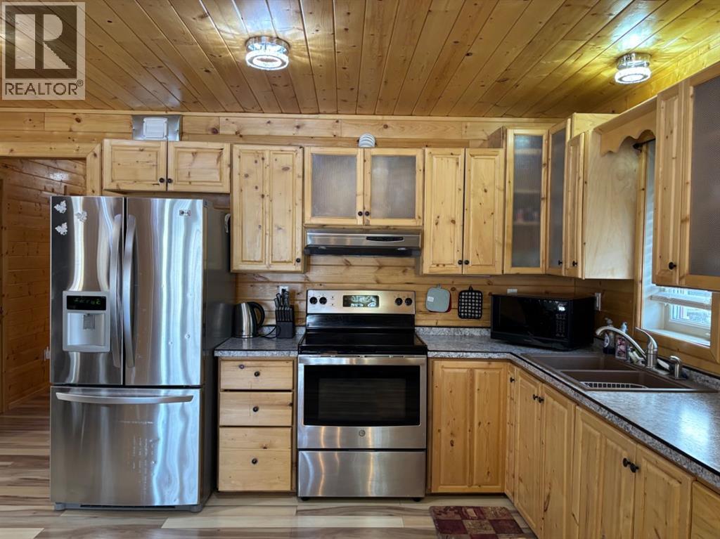 
          26 Mount Vista Drive
            <br/>
            <span>Hill Spring</span>
            , 
            <span>AB</span>
             <span>T0K1E0</span>
         - Photo 15