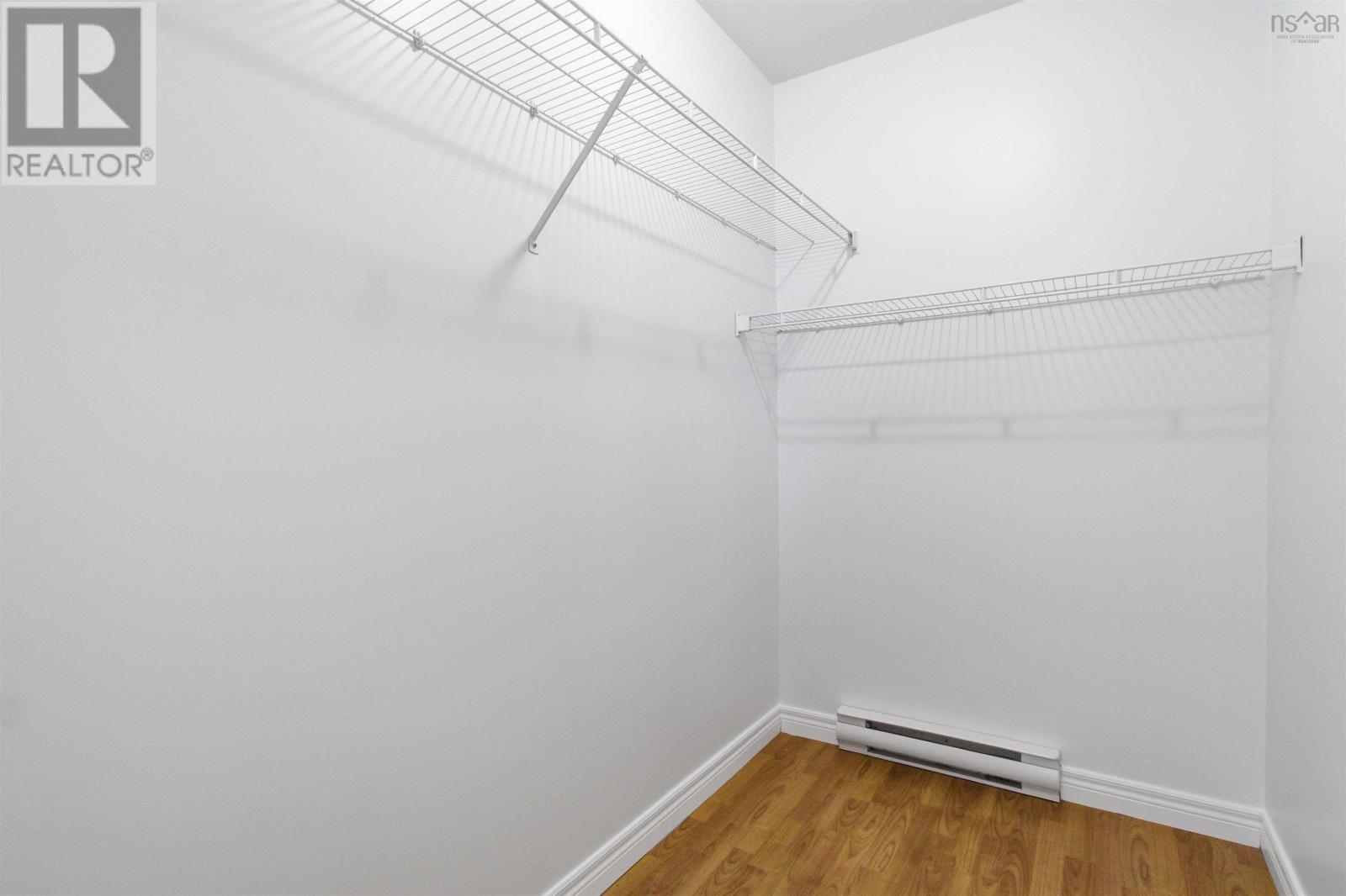 Property 34 of 50 of 331 Hollingsworth Drive