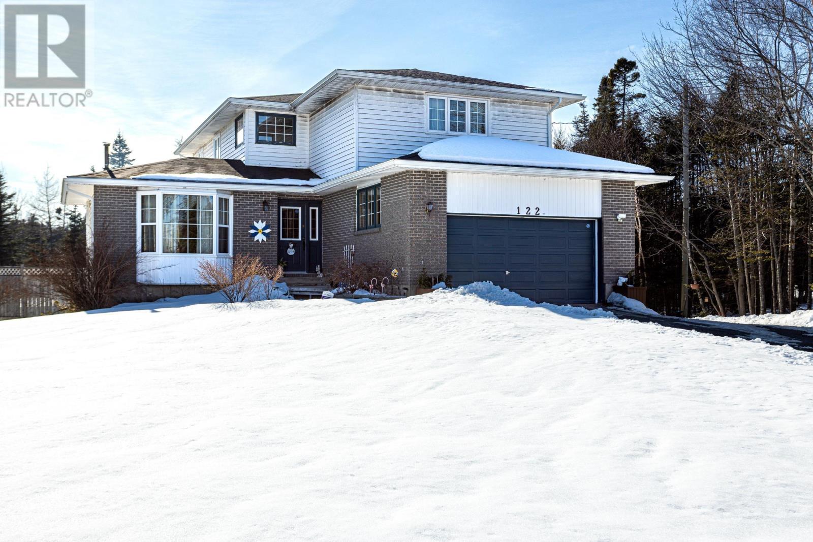 Property photo of 122 Northcliffe Drive