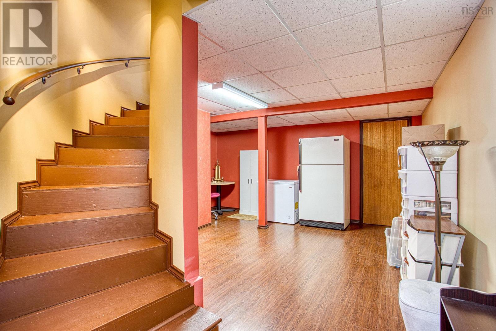 Property 26 of 36 of 122 Northcliffe Drive