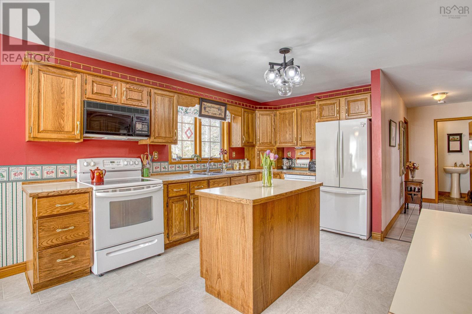 Property 9 of 36 of 122 Northcliffe Drive