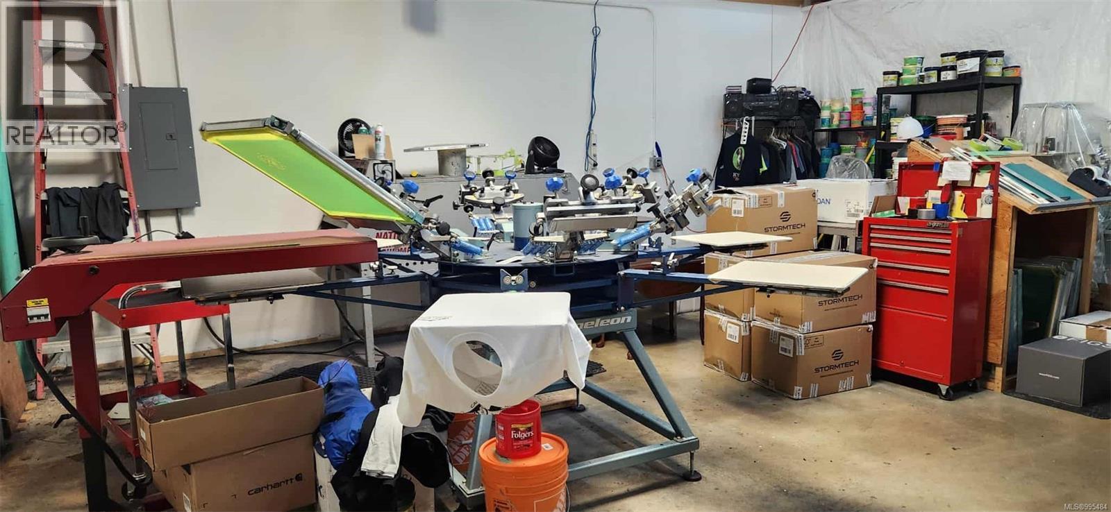 1690 Maple St, Campbell River