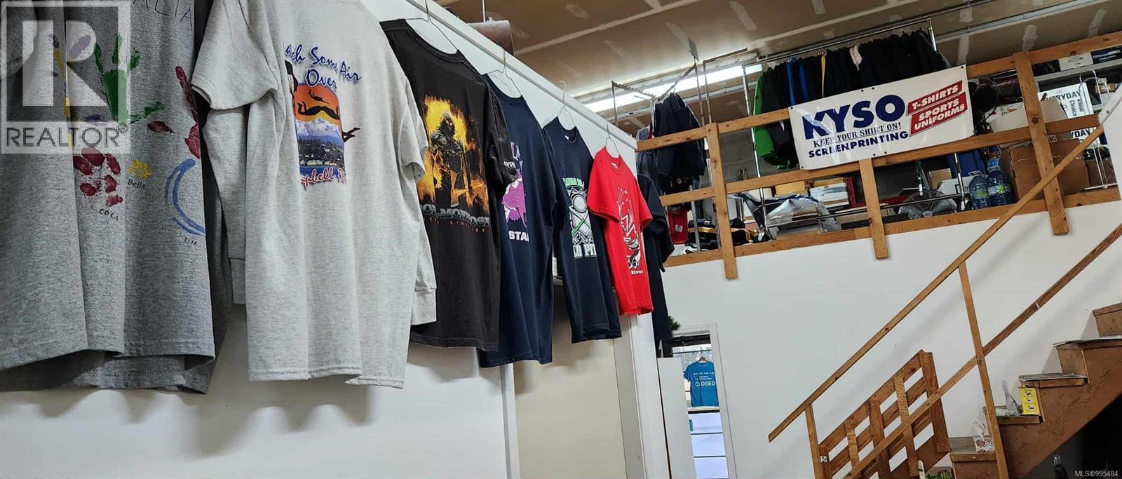 1690 Maple St, Campbell River