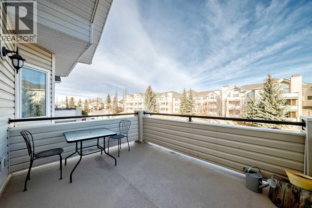 Single Family House for Sale in   Springbank Boulevard SW Springbank Hill Calgary 