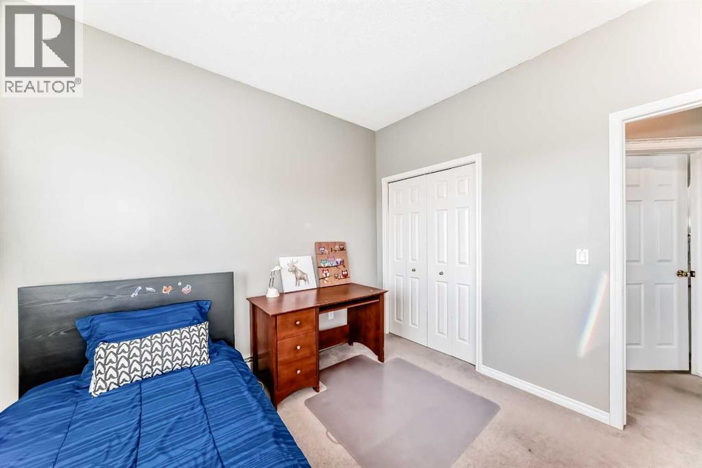 Single Family House for Sale in   Springbank Boulevard SW Springbank Hill Calgary 