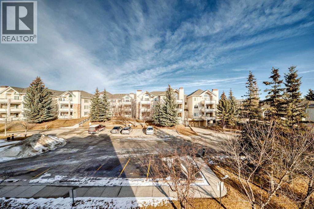 Single Family House for Sale in   Springbank Boulevard SW Springbank Hill Calgary 