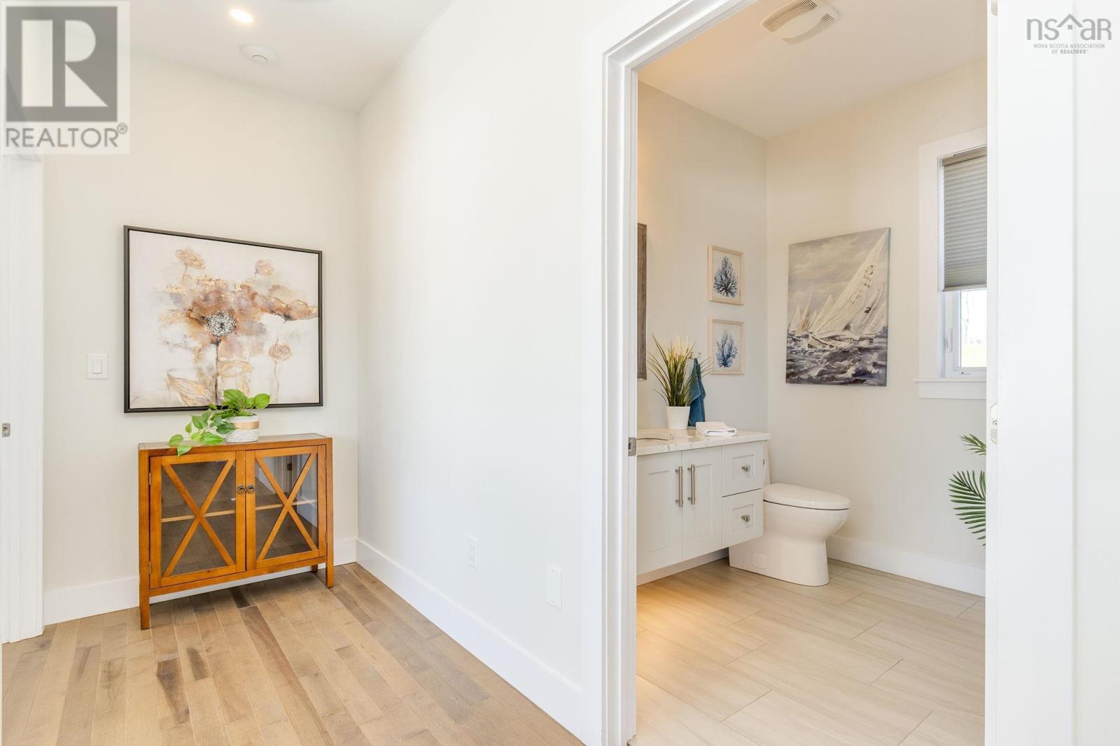 Property 21 of 50 of 30 Montague Road