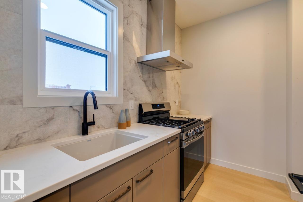 3280 Chernowski WY SW, Edmonton