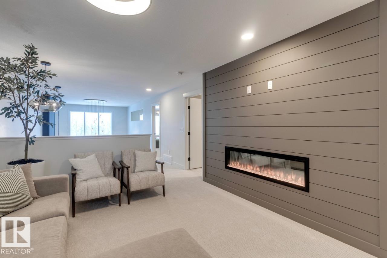 3280 Chernowski WY SW, Edmonton