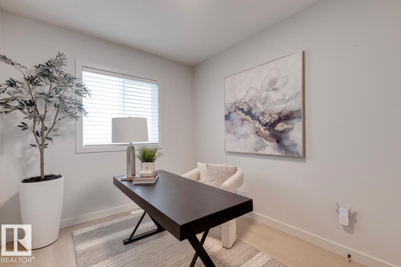 3280 Chernowski WY SW, Edmonton