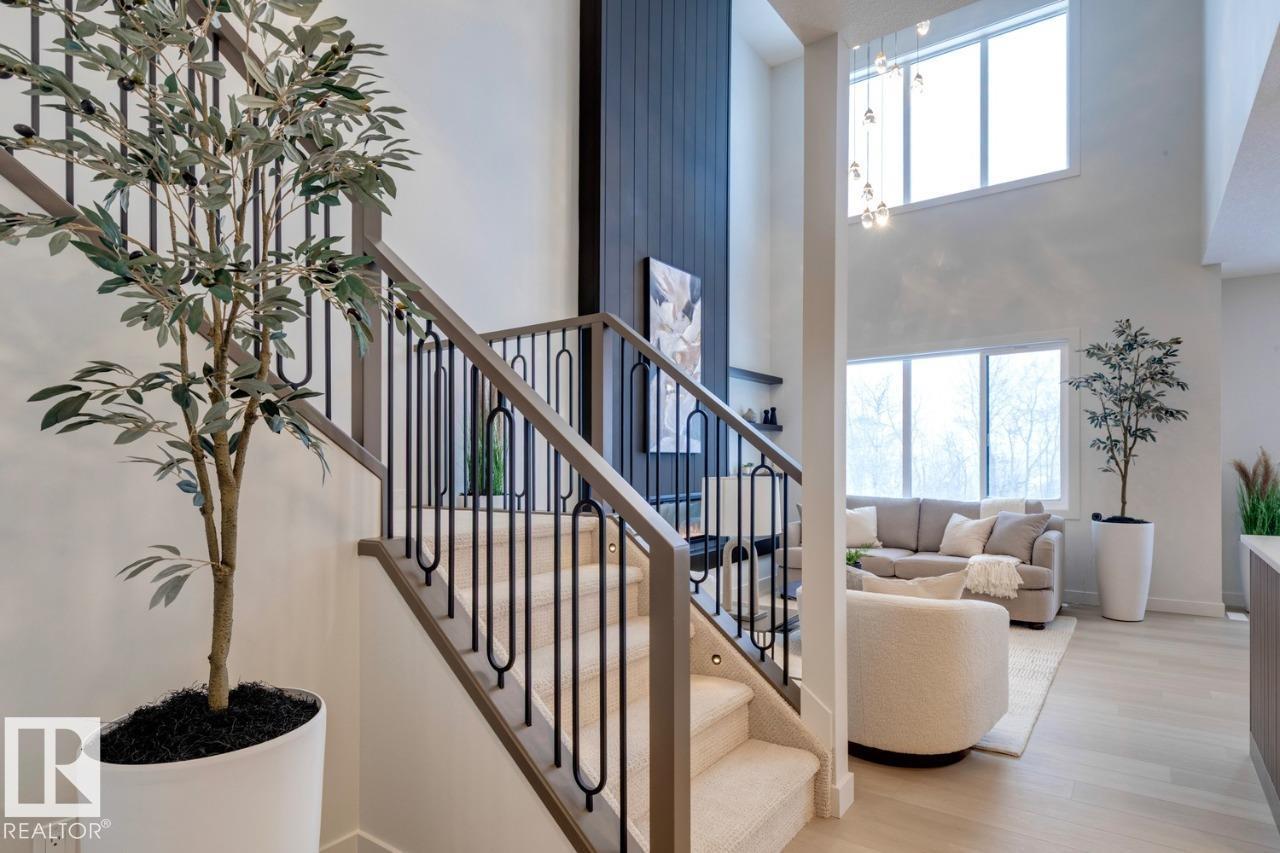 3280 Chernowski WY SW, Edmonton