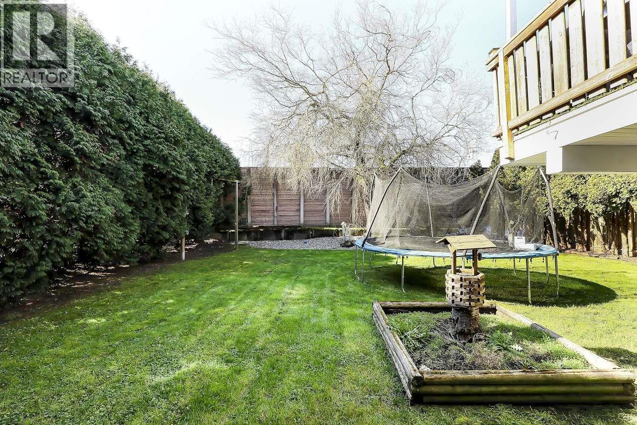 5007 60A Street, Ladner