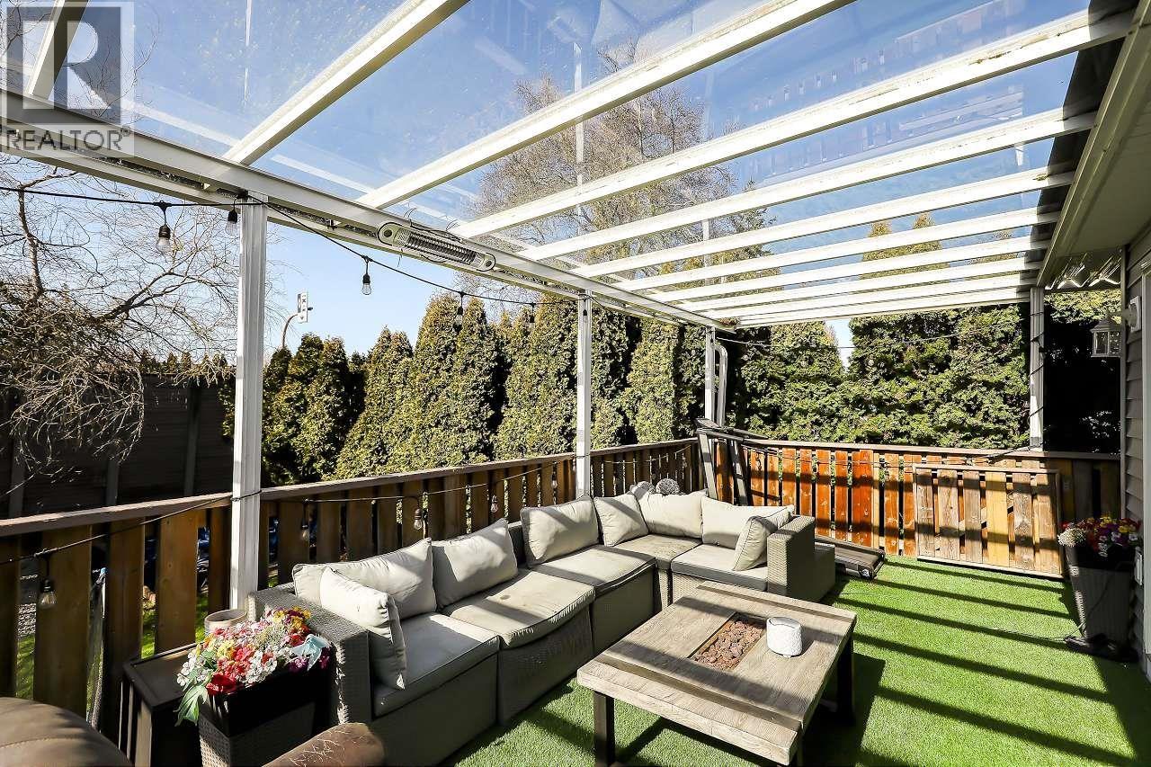 5007 60A Street, Ladner