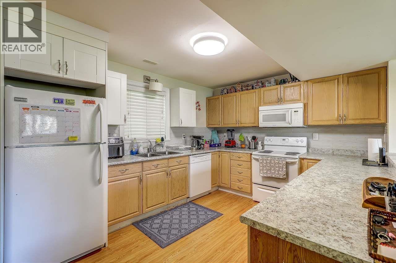 5007 60A Street, Ladner