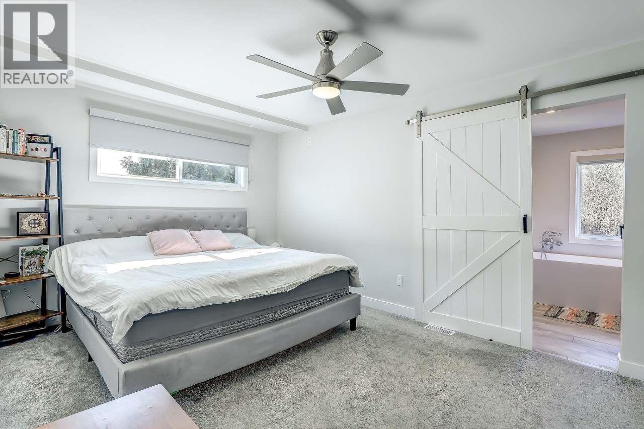 5007 60A Street, Ladner