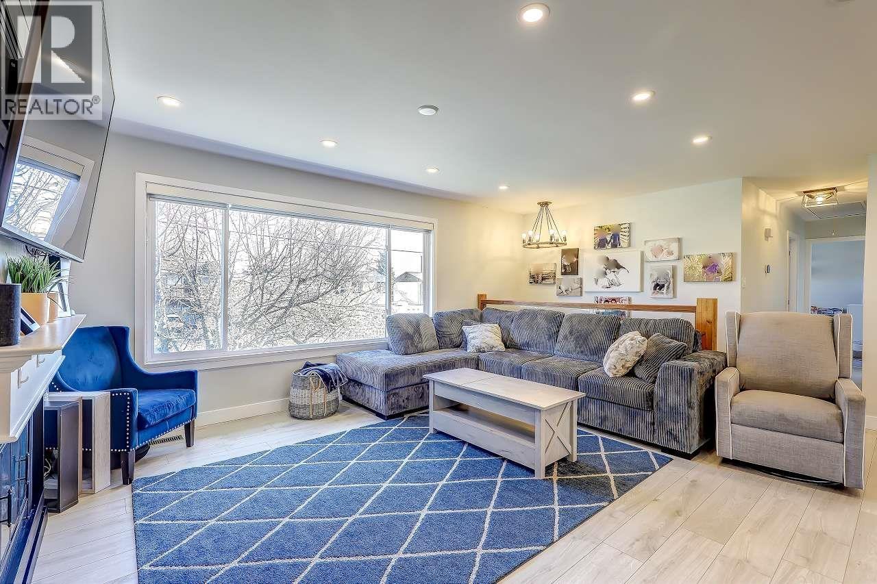 5007 60A Street, Ladner