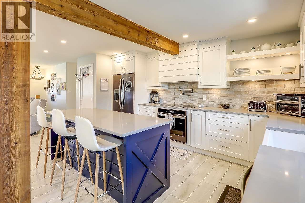 5007 60A Street, Ladner