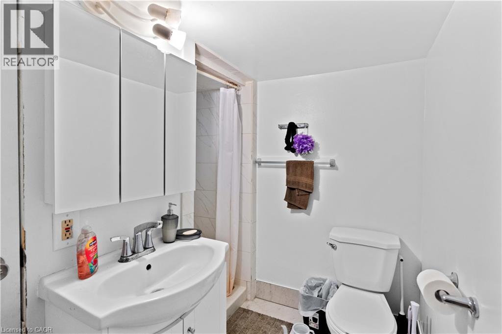 33 CLINE AVENUE N - 25