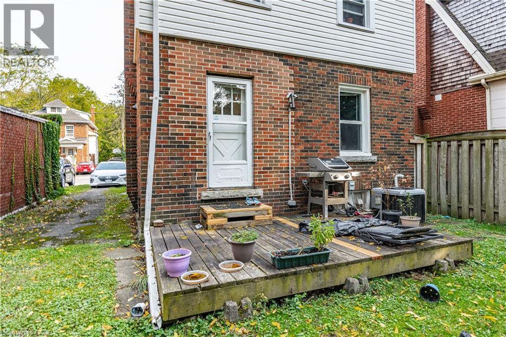 33 CLINE AVENUE N - 29