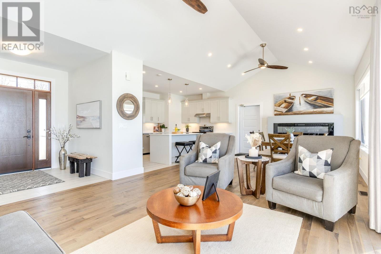 Property 9 of 50 of 30 Montague Road