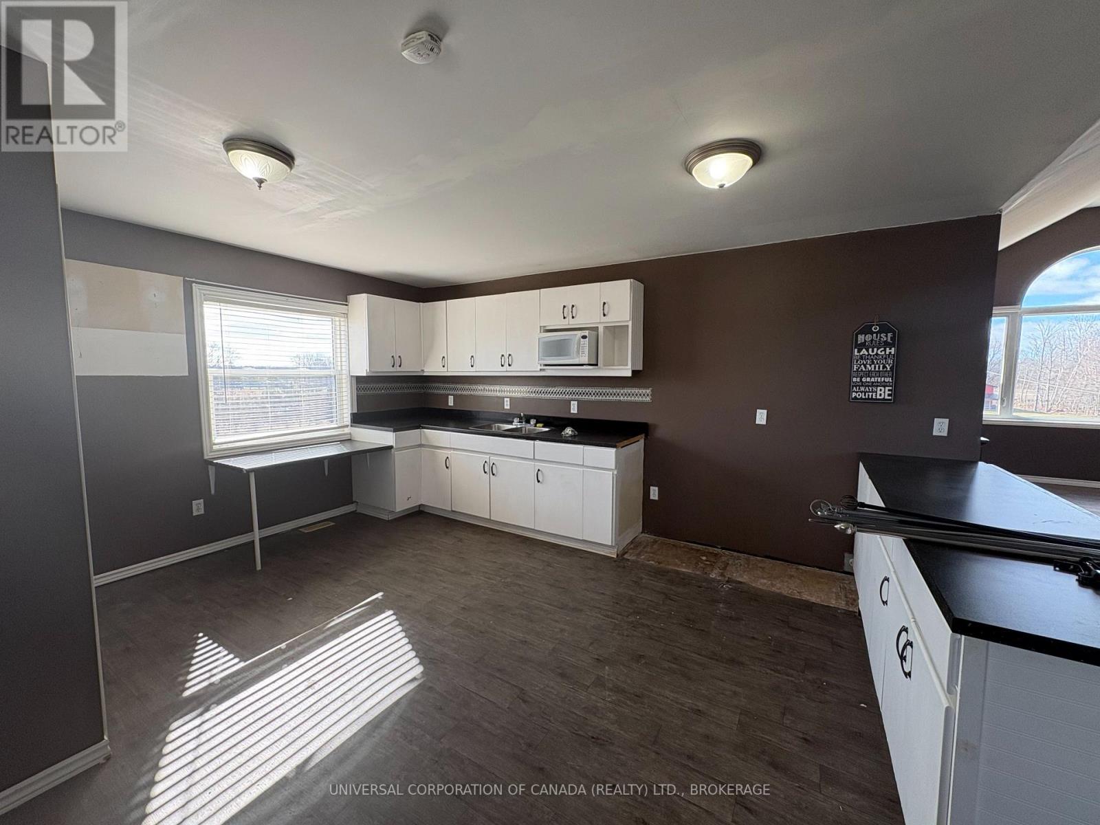 54582 VIENNA LINE Property Photo