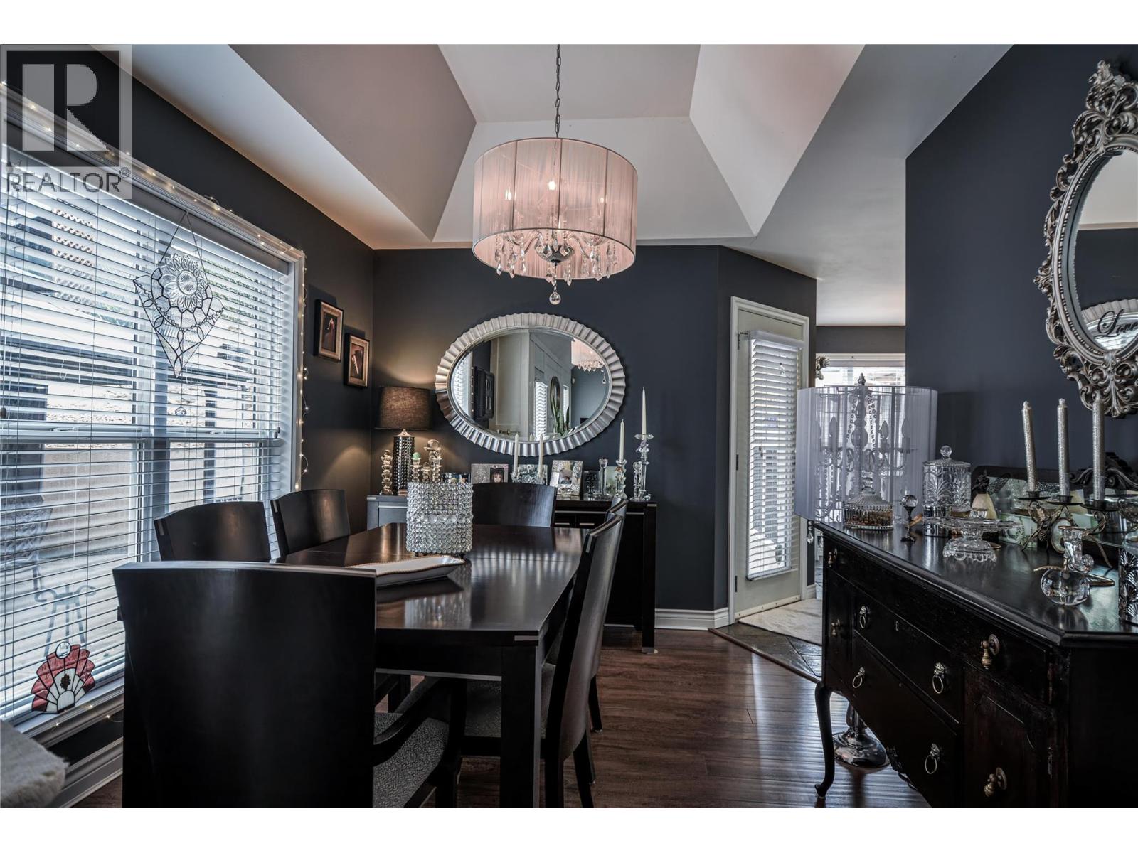 2852 JUNIPER Drive, Penticton