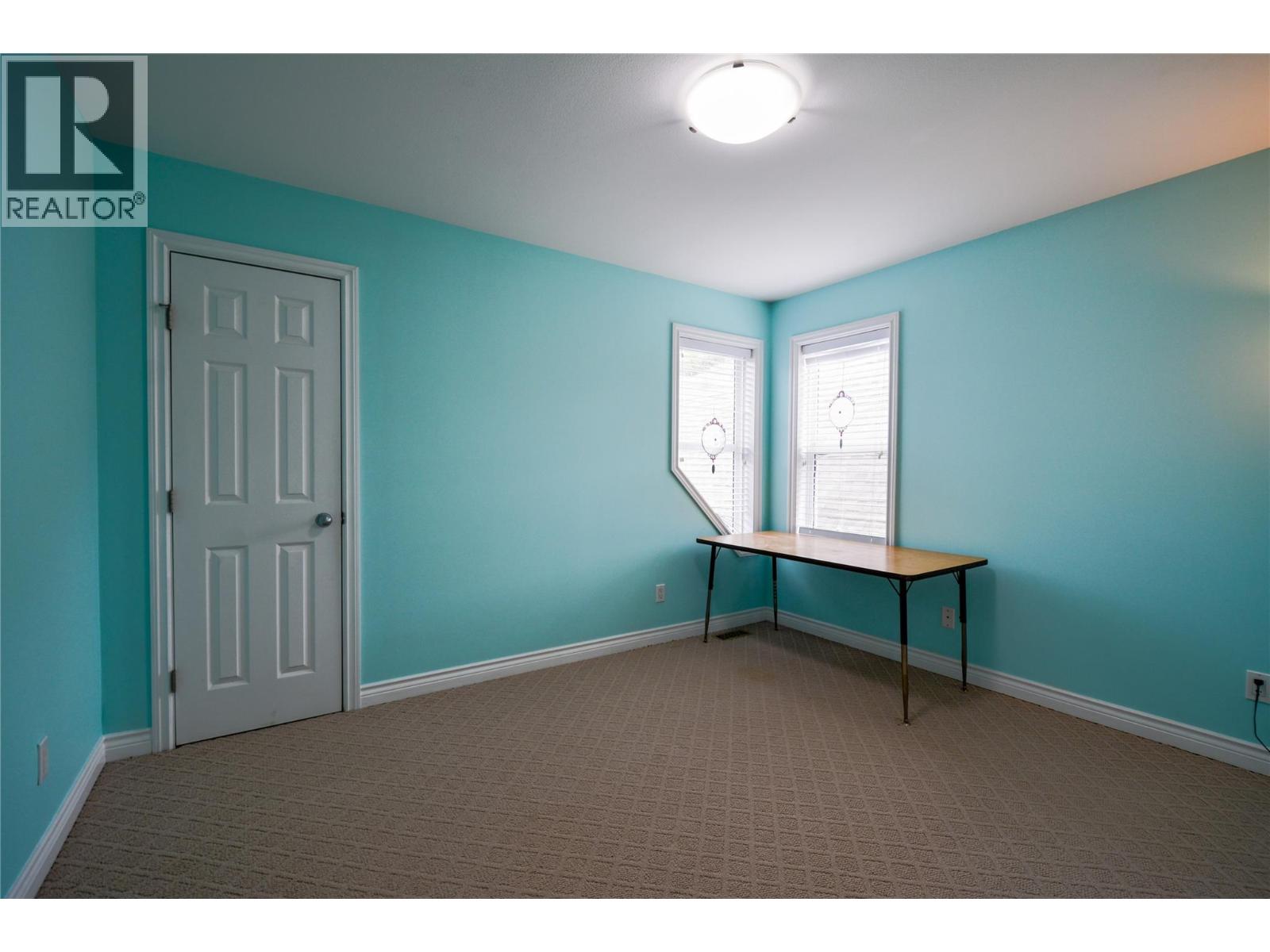 2852 JUNIPER Drive, Penticton