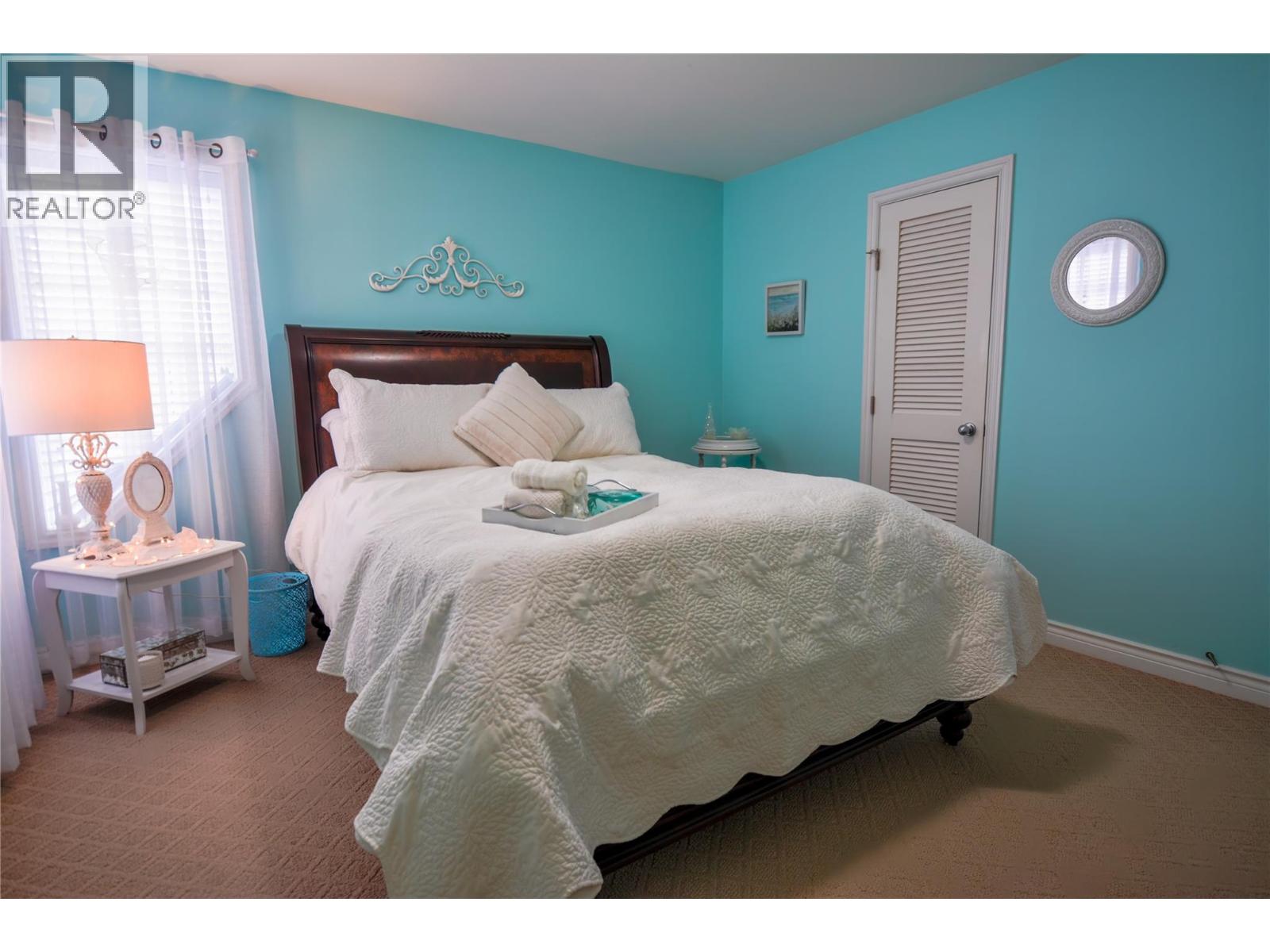 2852 JUNIPER Drive, Penticton