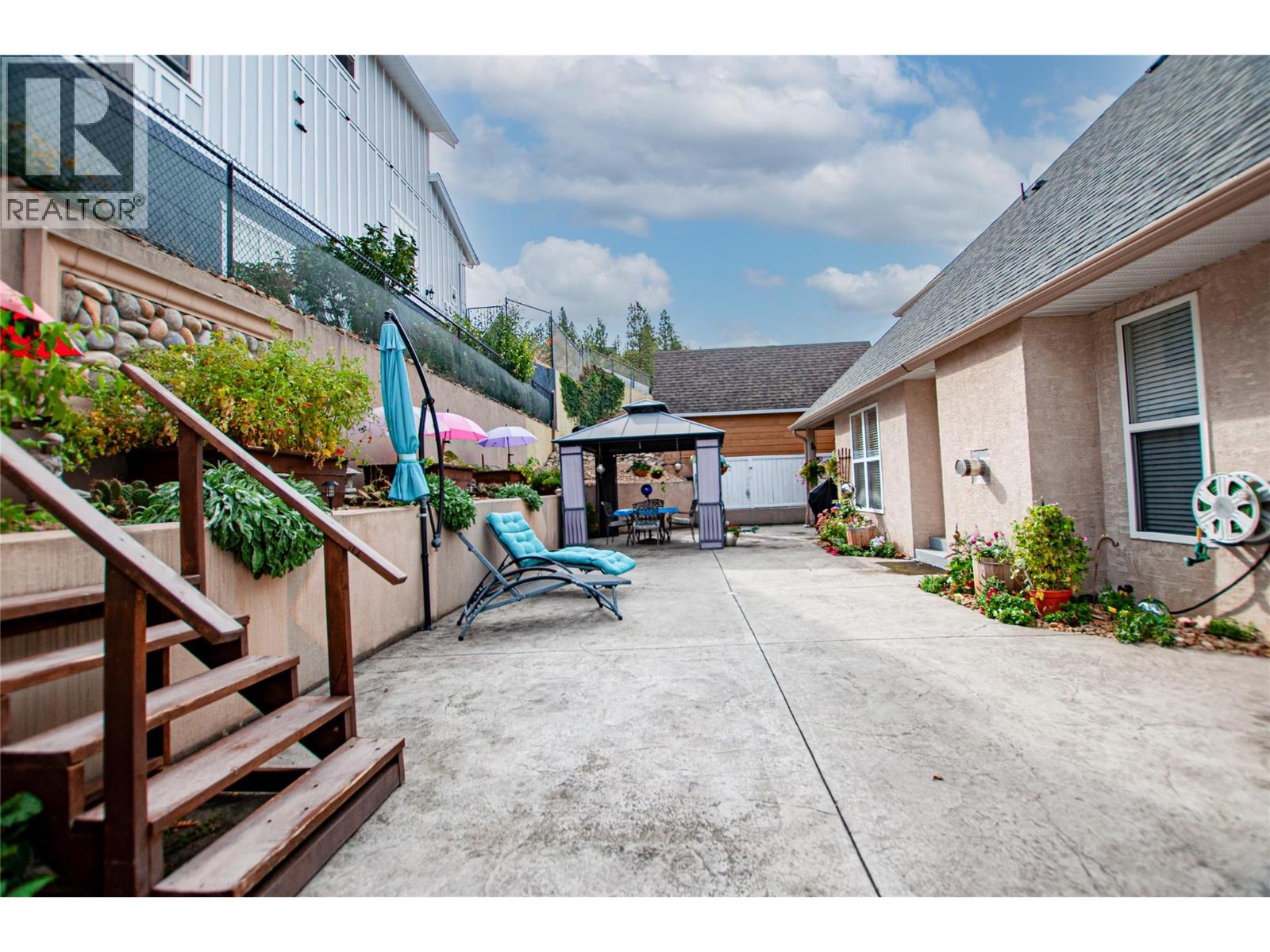 2852 JUNIPER Drive, Penticton