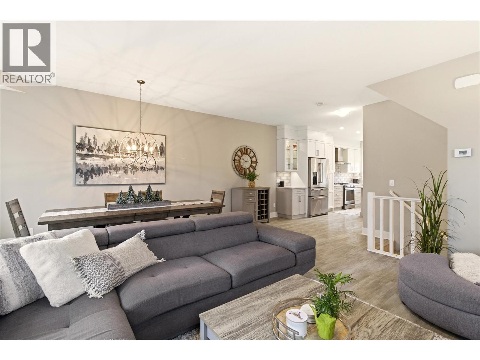 48 600 Sherwood Road, Kelowna