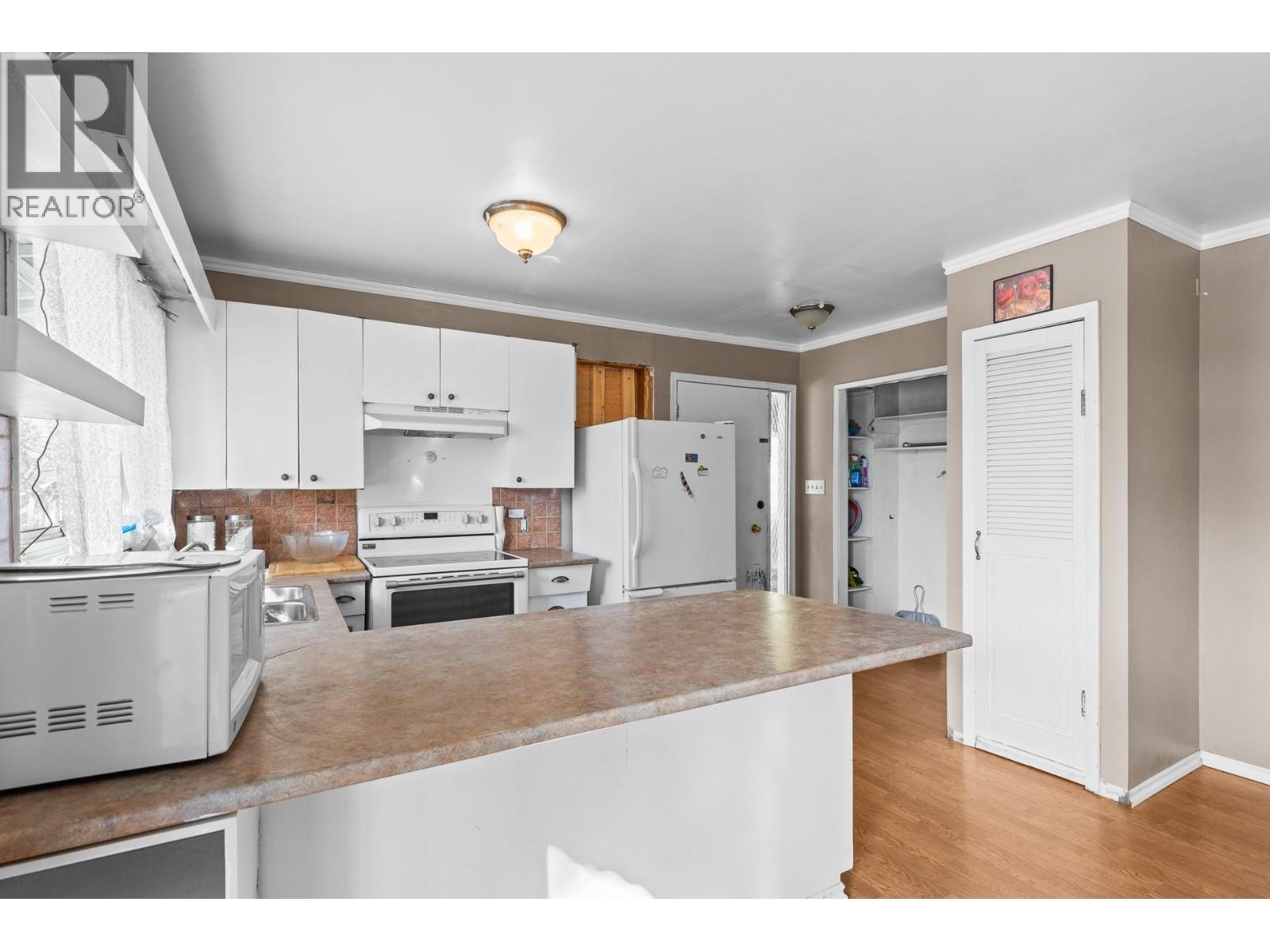 455 Dougall Road S, Kelowna