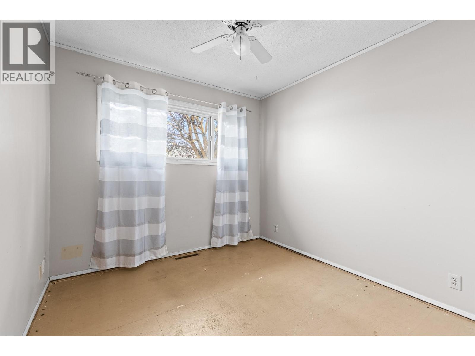 455 Dougall Road S, Kelowna