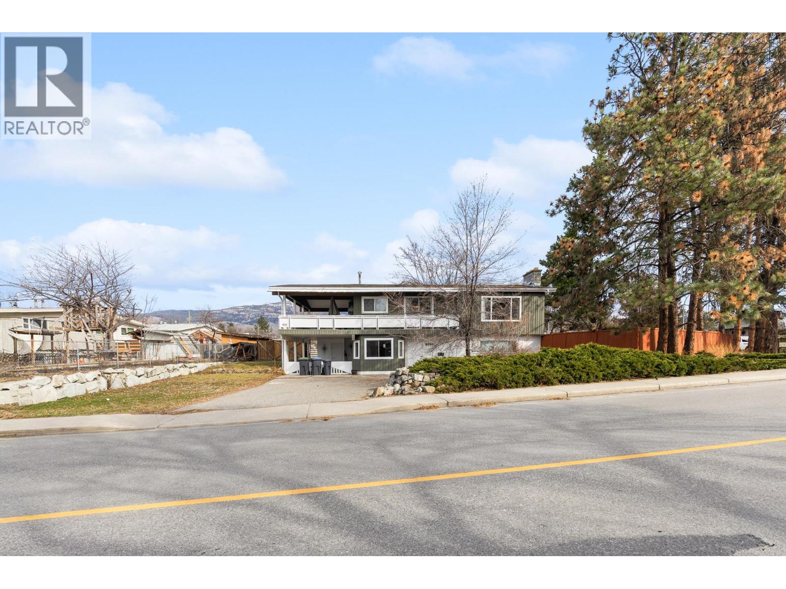 455 Dougall Road S, Kelowna