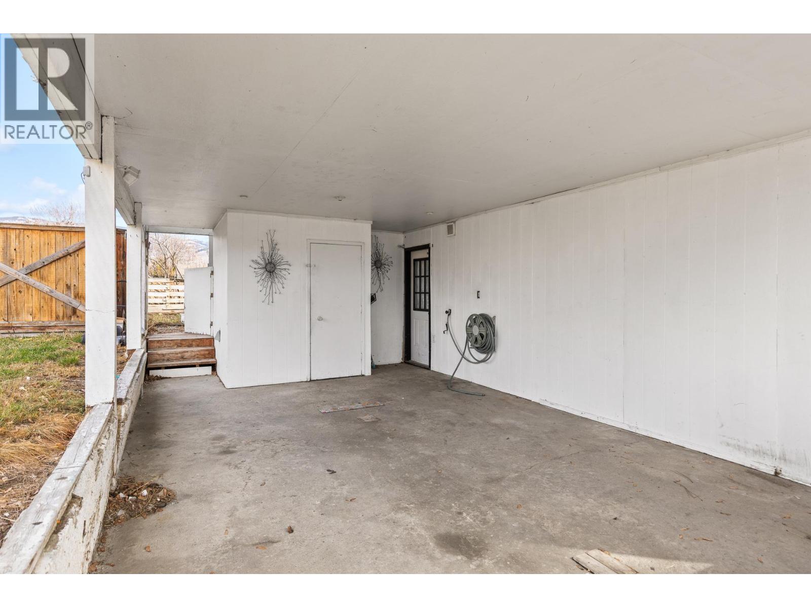 455 Dougall Road S, Kelowna