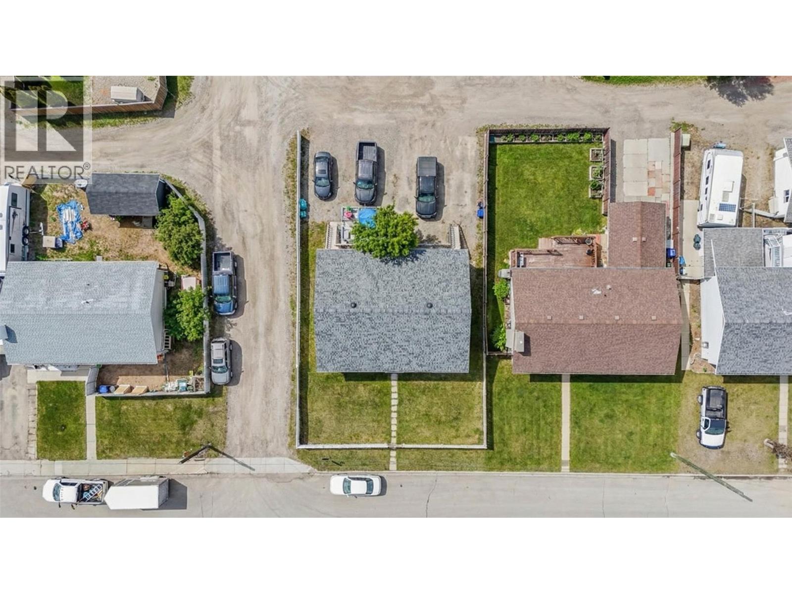 1121 8 Avenue S, Cranbrook