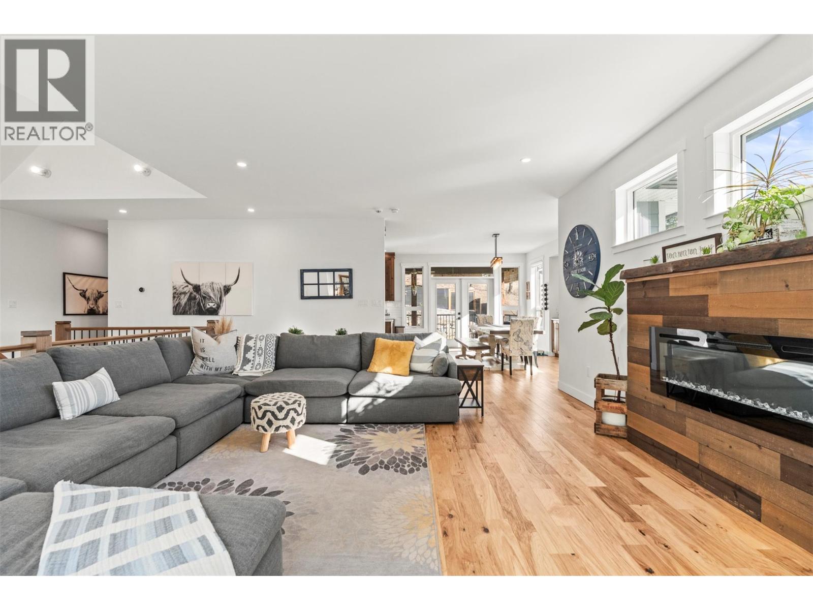  3200 20 Street Northeast, Salmon Arm