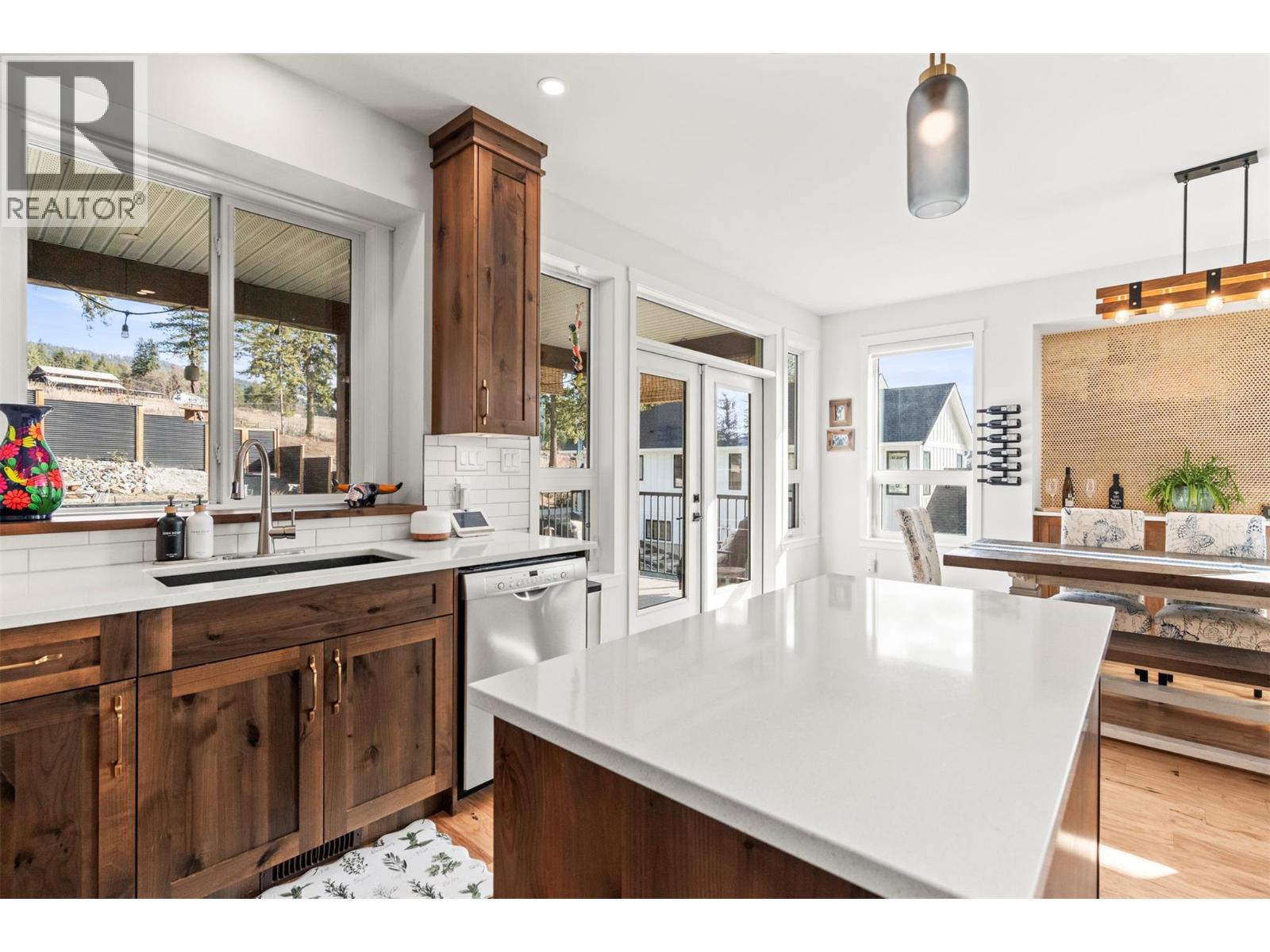  3200 20 Street Northeast, Salmon Arm