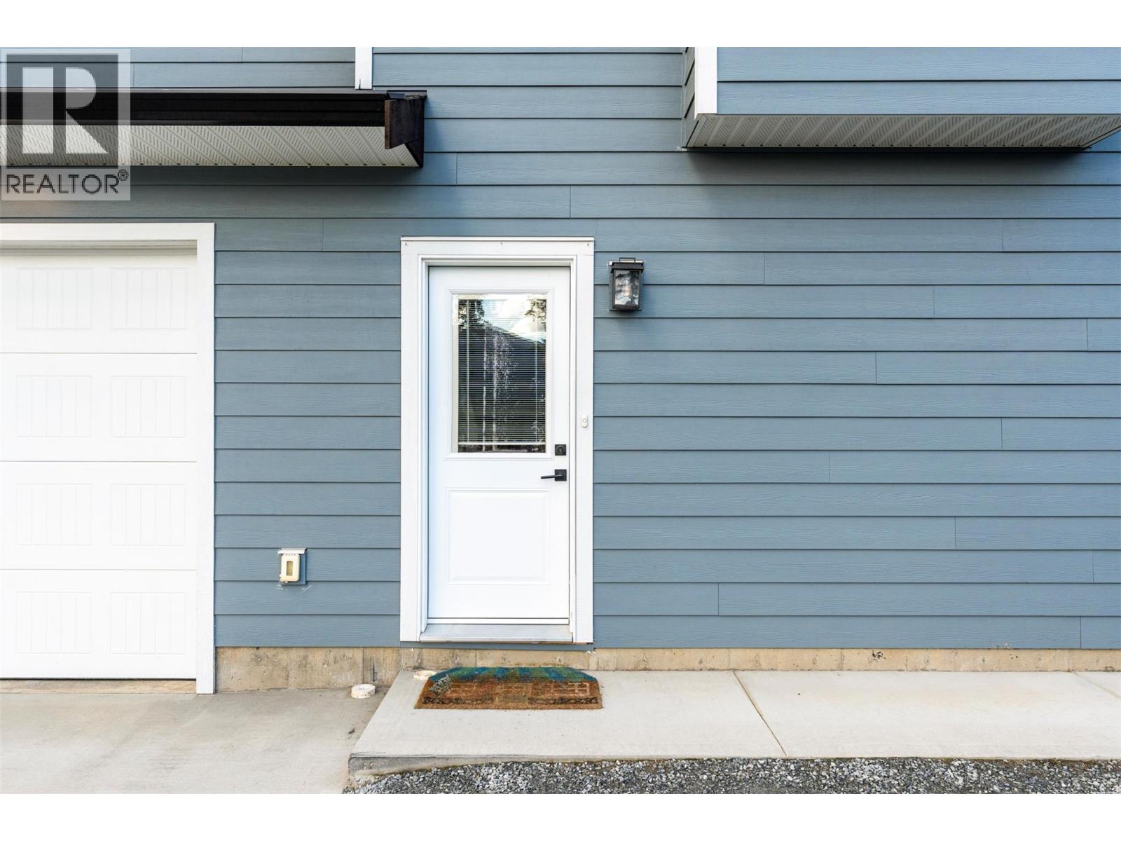  3200 20 Street Northeast, Salmon Arm