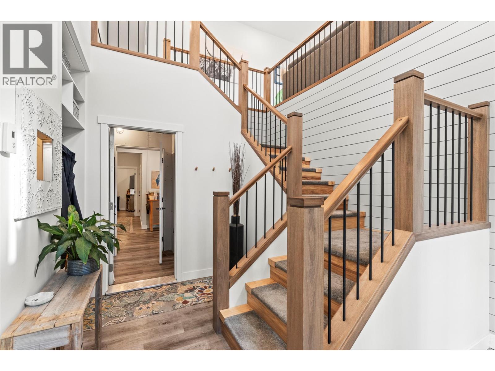  3200 20 Street Northeast, Salmon Arm