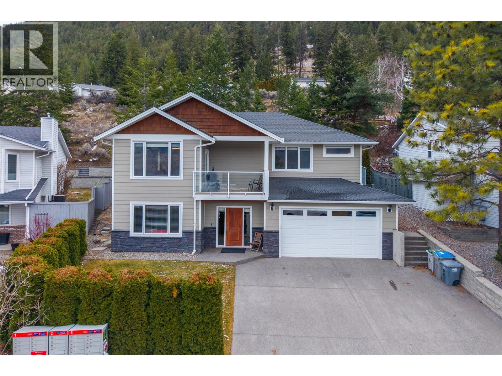 2821 Qu'Appelle Boulevard, Kamloops